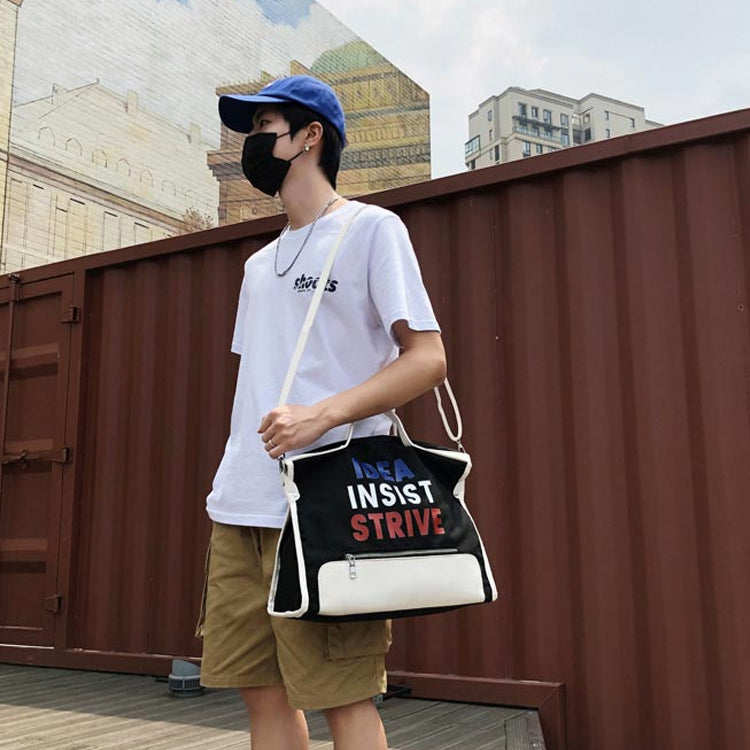 【ショルダーバッグ】たっぷり入れられ、シンプルだけと可愛いのがいい。 ¥